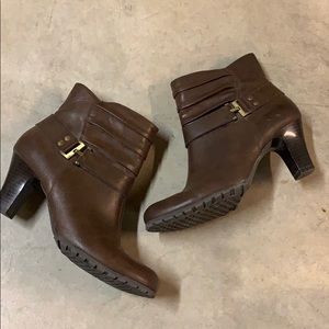 Brown Leather Heeled Booties